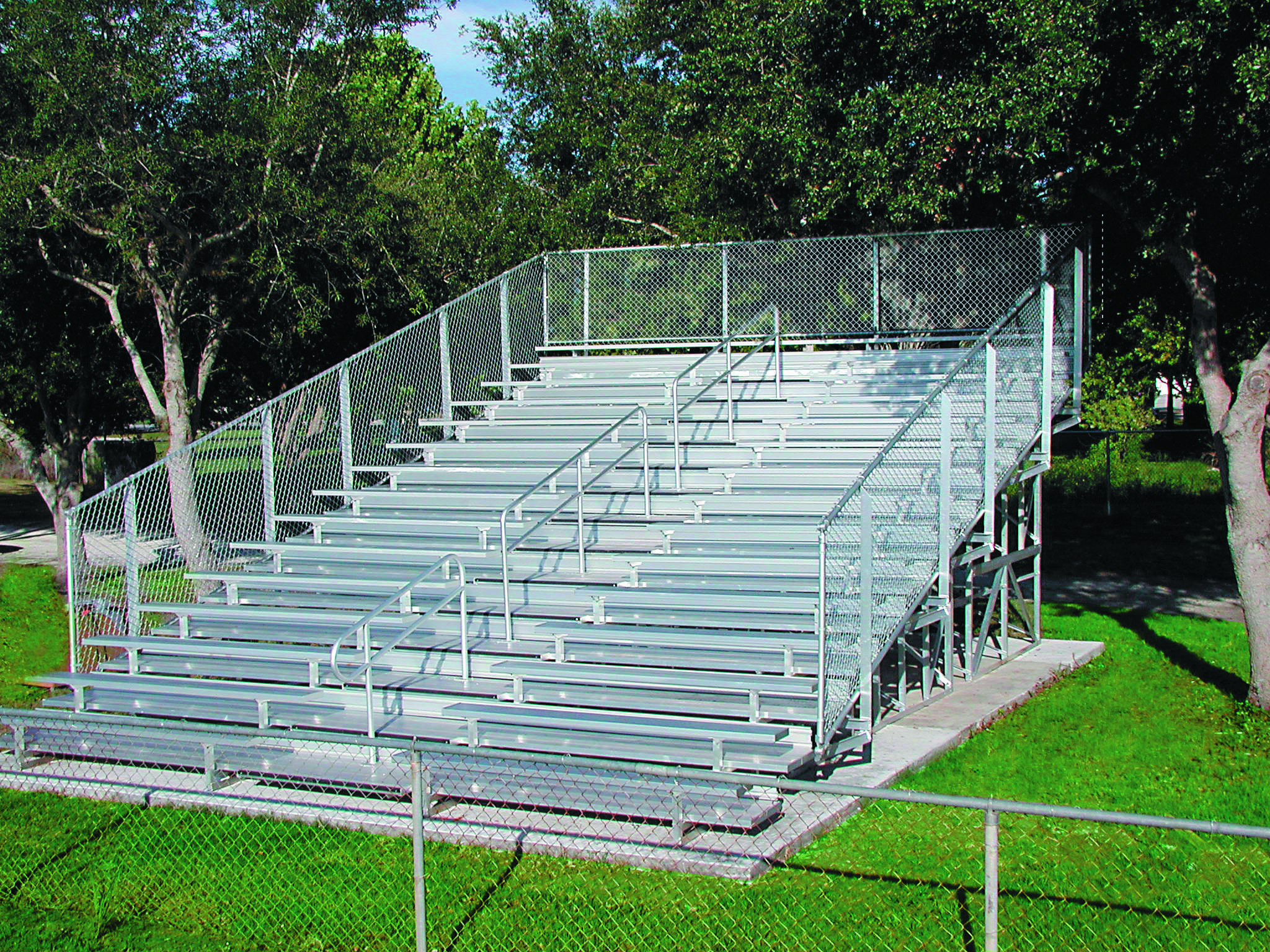 outdoor metal bleachers